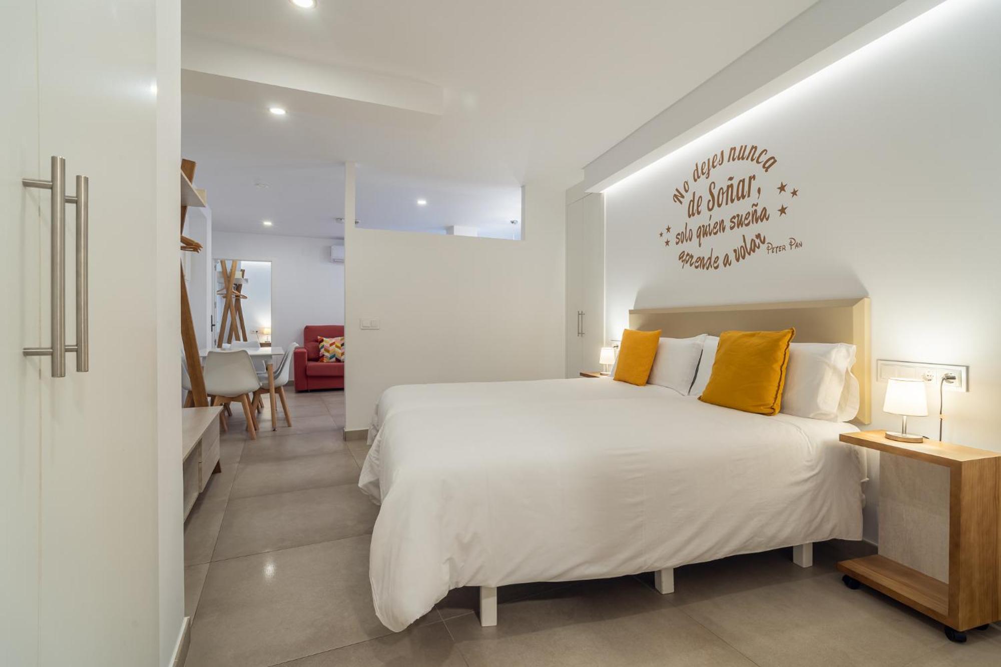 Cmdreams Gold- Apartamentos Turisticos Con Ruinas Romanas En El Centro De Mérida Dış mekan fotoğraf